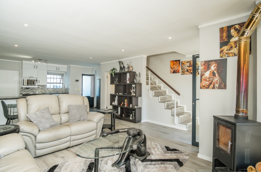 3 Bedroom Property for Sale in Kommetjie Western Cape